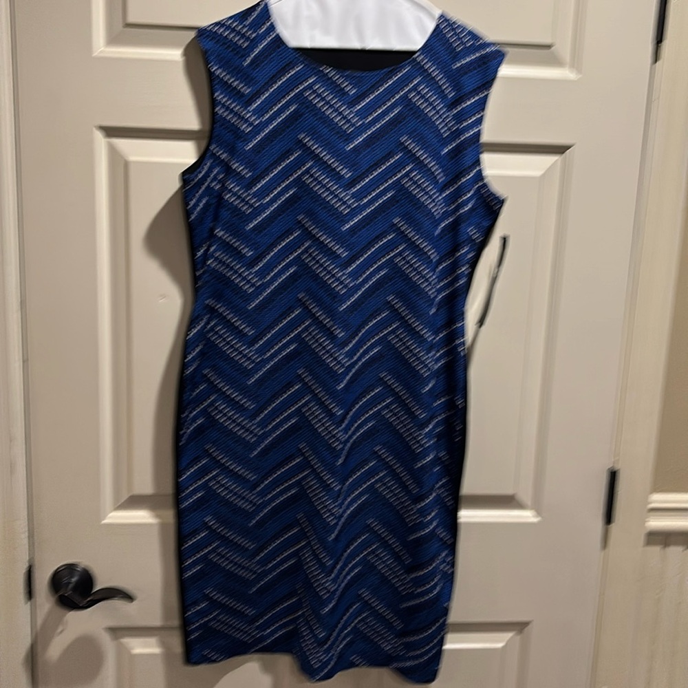 Misook chevron Knit Sheath  Blue, Black, White Dress Size L Pull Over Go… (e21)